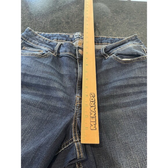 Maurices Women's 16 REG Dark Wash High Rise Curvy Bootcut Jeans M - Picture 12 of 16